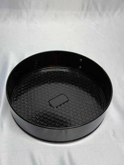 ALESS Kelepçeli Kek Kalıbı – 16 cm