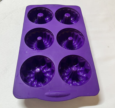 ALESS MİNİ ŞEKİLLİ SİLİKON  KEK KALIBI